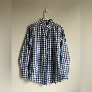 MEDIUM vineyard vines slim fit Tucker 100% cotton long sleeve button up shirt